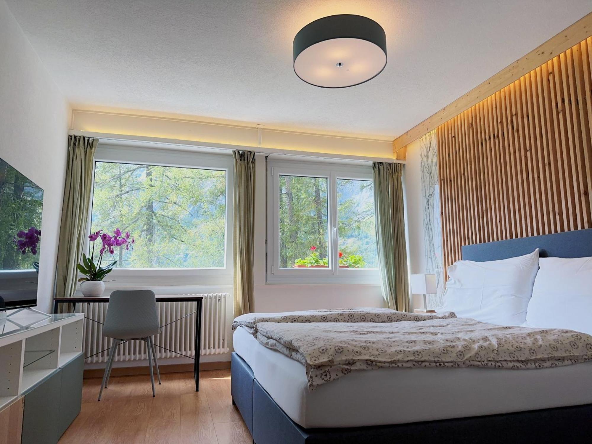 Center, Sauna, View - Haus Linaria Leukerbad Room photo